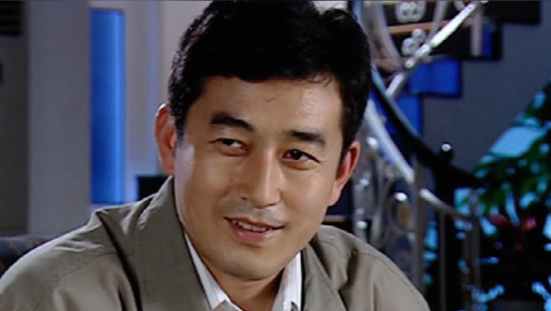 人证:陈世迅决定加入龚家父女的公司,并高兴地给家人打电话