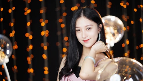 80后都听过的老歌时 间:2019-08-12上传者:小鱼音乐简 介:亮声小煊沣