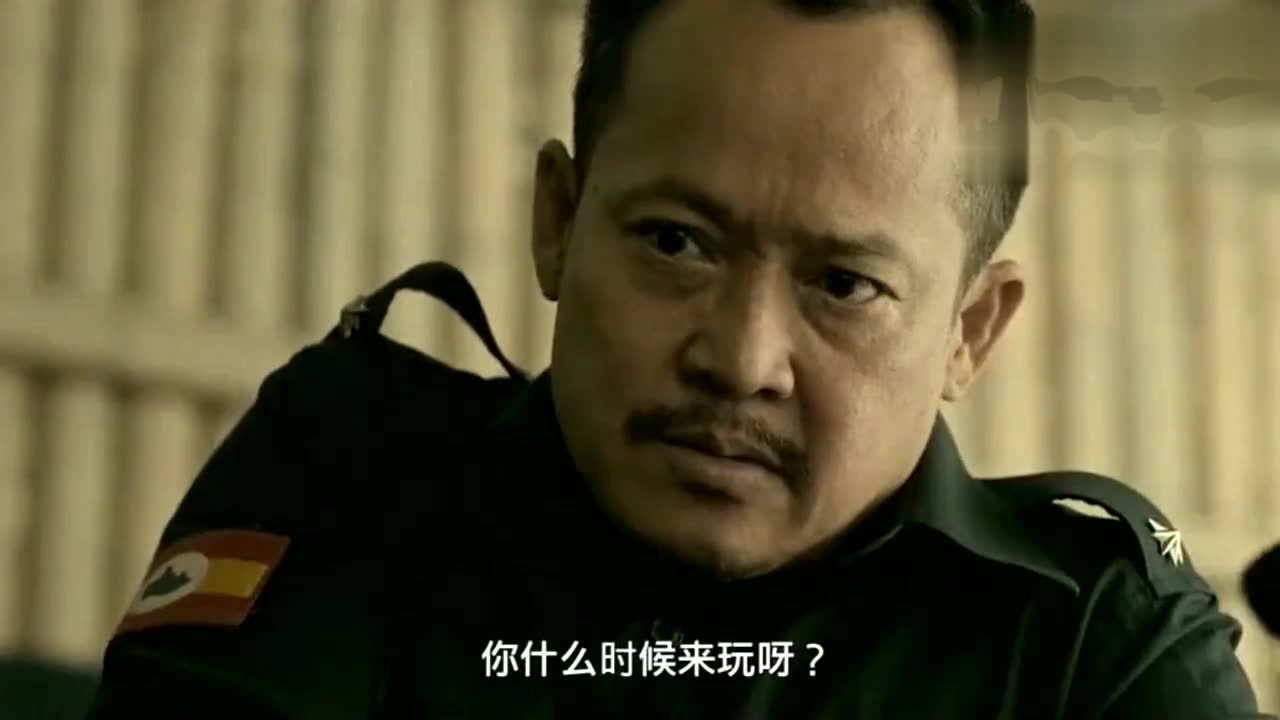 《追龙》泰国将军敢用枪指着甄子丹,听到这个下一秒就后悔了