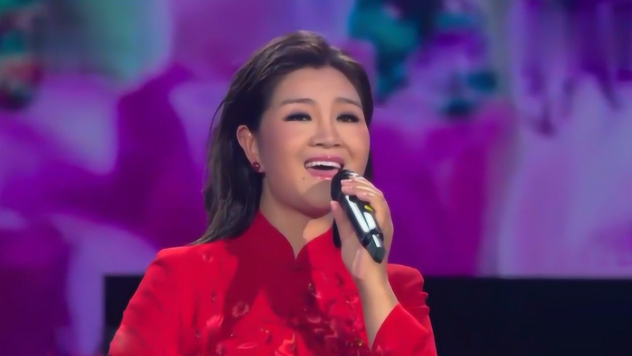 降央卓玛《卓玛》,歌声甜美又不失气势,听醉了