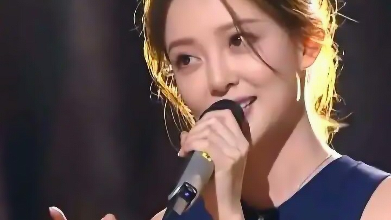 汪小敏《笑看风云》现场版