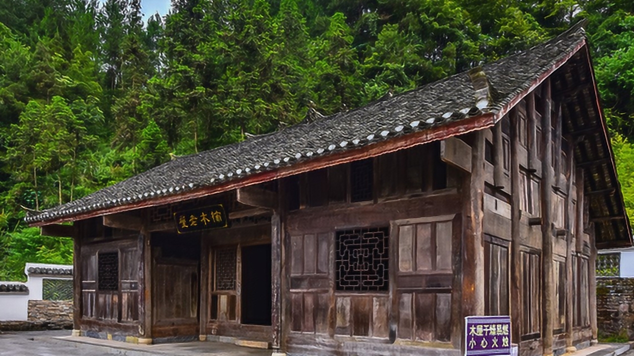 "贫困户"大爷:曾经无偿捐出价值8亿的金丝楠木屋,后来怎样了