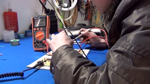 液晶电视机不开机电源板维修视频