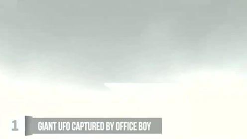 小镇上空拍摄到巨型UFO画面，别再说是5毛钱特效了