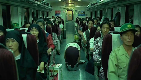 恐怖片:幽灵列车16年后重现人间,乘客们浑然不知自己已死,仍在聊天说