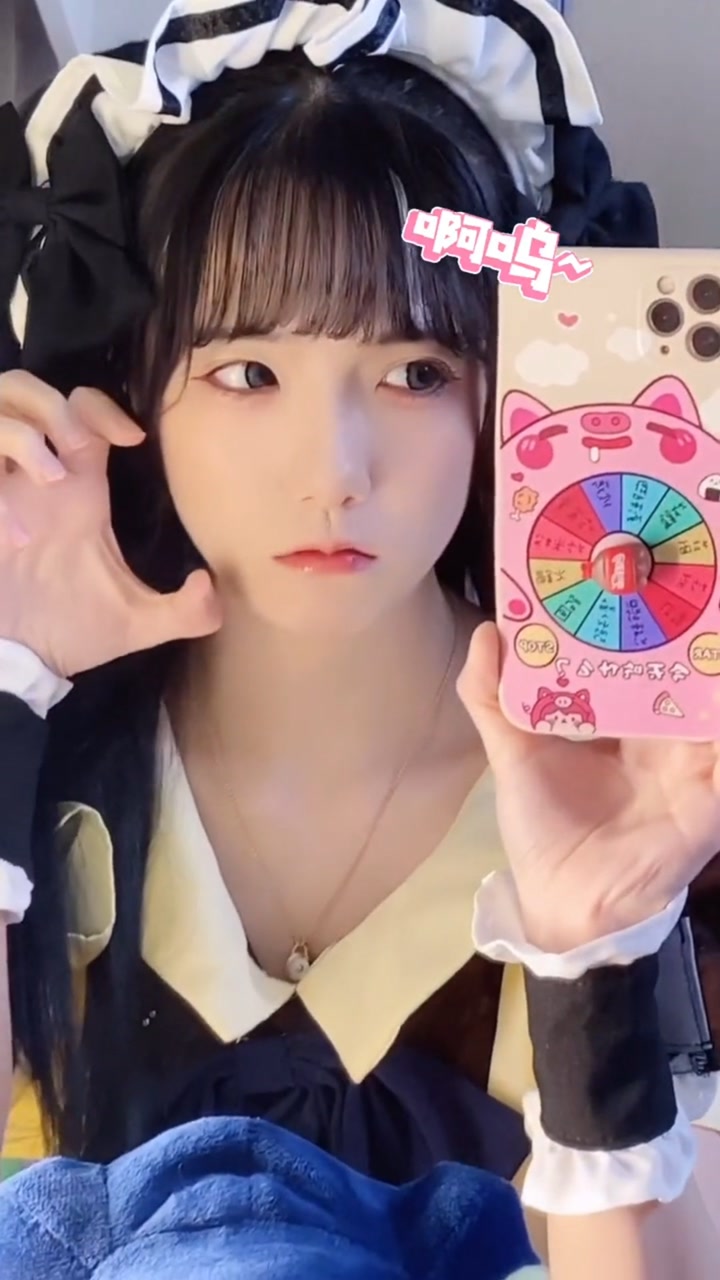 你们喜欢哪套衣服夹子音变装夹子音挑战