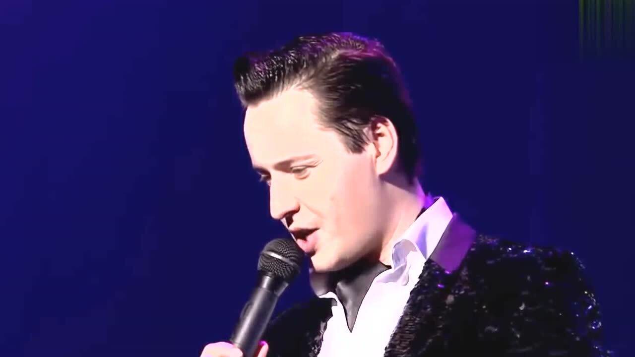 经典的回味,经典的维塔斯星星,超高颜值加完美嗓音!