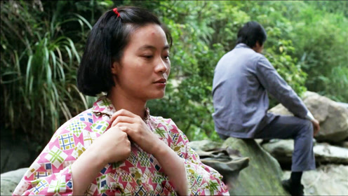 电影吸睛风简 介:《贩母案考》是由唐基明执导的剧情片,由陆小芬