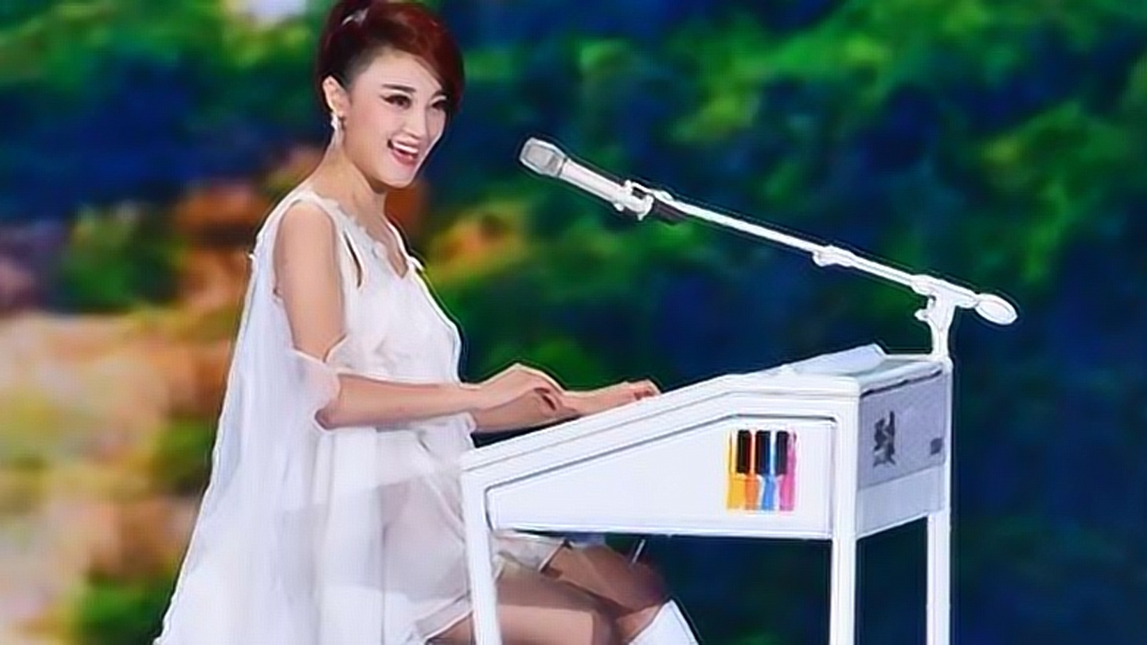 王小玮报复前夫携手云飞演唱情歌你若盛开开口默契十足