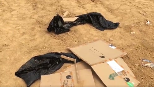 空姐遇害案警方发现遗体现场曝光:公路旁 周边荒凉