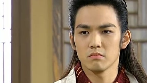 柳激烟行为反常被铁手怀疑,追命自我感觉良好,水芙蓉听不下去了!