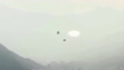 在罗马尼亚的一个小树林里发现一个UFO？难道这世界真的有外星人？