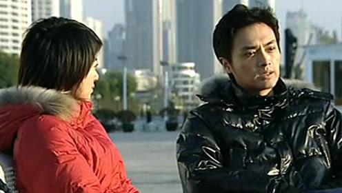 小伙患上渐冻症不能自理,为不拖累女友竟自己推轮椅滚下楼梯自杀