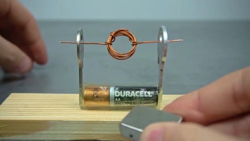 一分钟做一个迷你小电机,好神奇的感觉