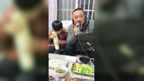 催泪管制作全过程图片