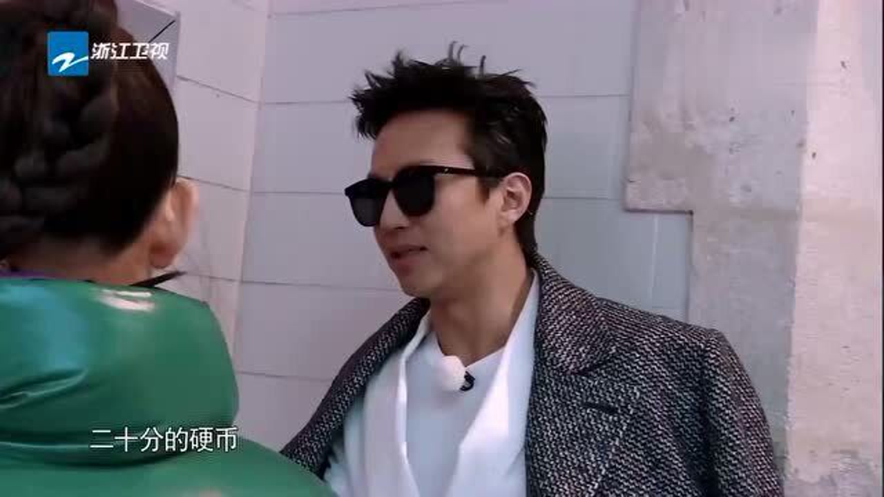 黄明昊说过的土味情话_黄明昊justin资料_justin黄明昊同款衣服