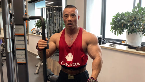 时 间:2021-04-04上传者:水天翮简 介:高位下拉练背,你练到想练的部位