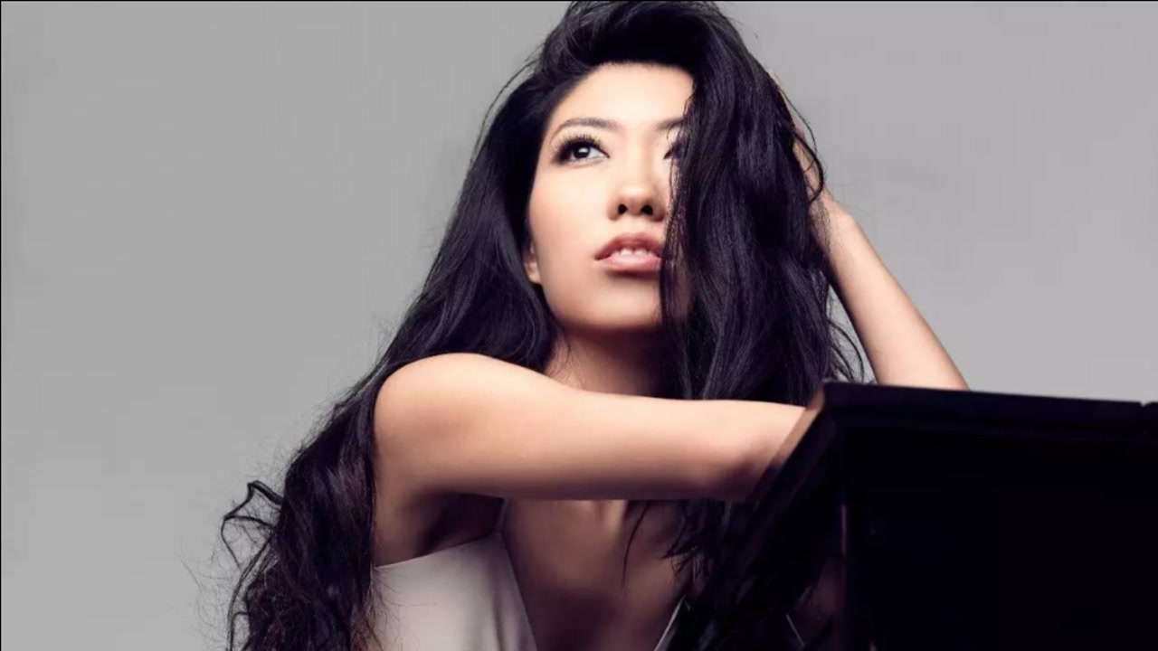 这是被天使吻过的嗓音,曲婉婷一首《我的歌声里》听得起鸡皮疙瘩!