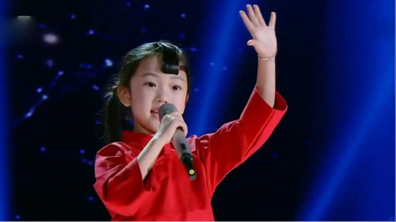 5岁小女孩实力彻底爆发!翻唱《九儿》一夜封神,比韩红还强劲!