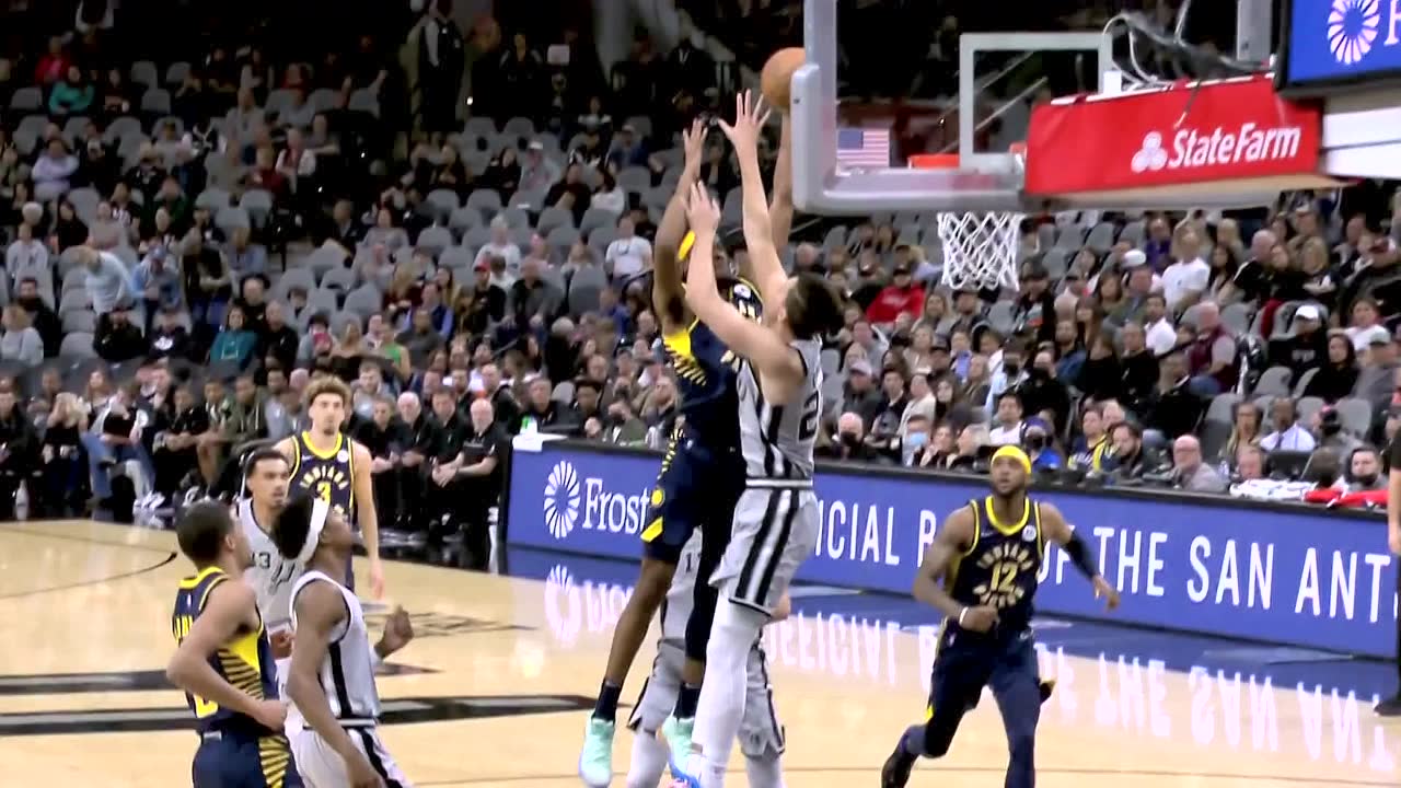 火箭升空一步登天 杰克逊划破天际暴力隔扣科林斯