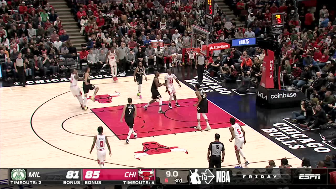 【原声】雄鹿118-112公牛 雄鹿三驾马车合砍82分送公牛四连败