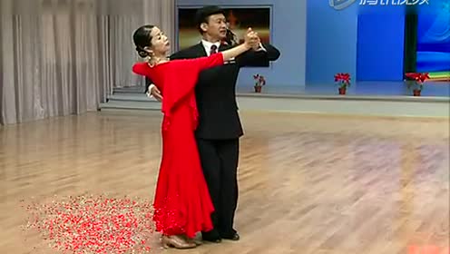 王建军  探戈高级花样1--高位弹腿 双分点地