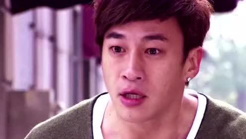 女孩小时候救过男孩的命,十五年后男孩看到手上的画一眼认出女孩