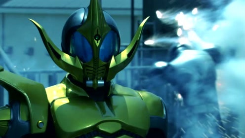 假面骑士kabuto:假面骑士hercus对决黄金骑士caucasus,却惨遭秒杀