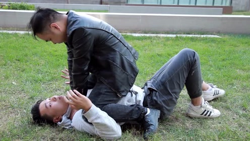 当你被歹徒骑身掐脖子的时候该怎样逃脱