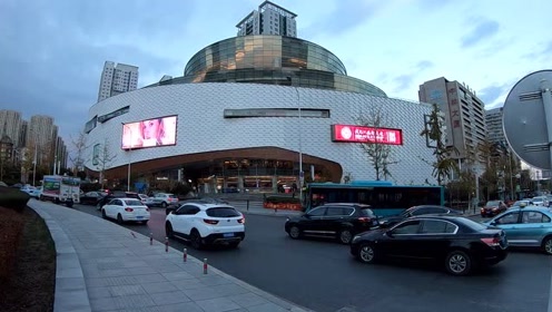 大连华南广场新地标亿合城是大连唯一把万达广场碾压的超级沙