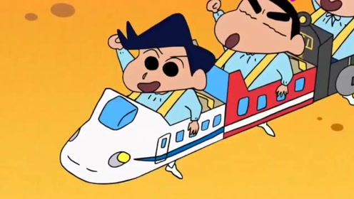蜡笔小新新番阿呆做了一个蒸汽火车,阿呆的品味好优秀