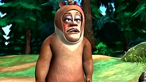 伪装成母熊的光头强,分别和三头狗熊跳舞,结果太倒霉了