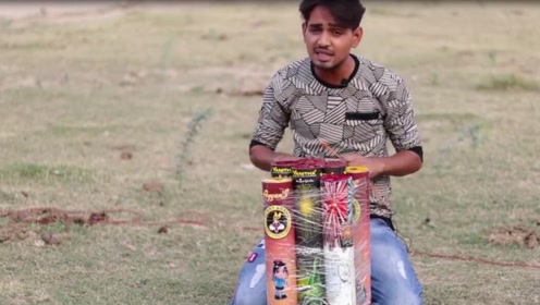 神奇的烟花实验,国外小伙为烟花安装引爆器