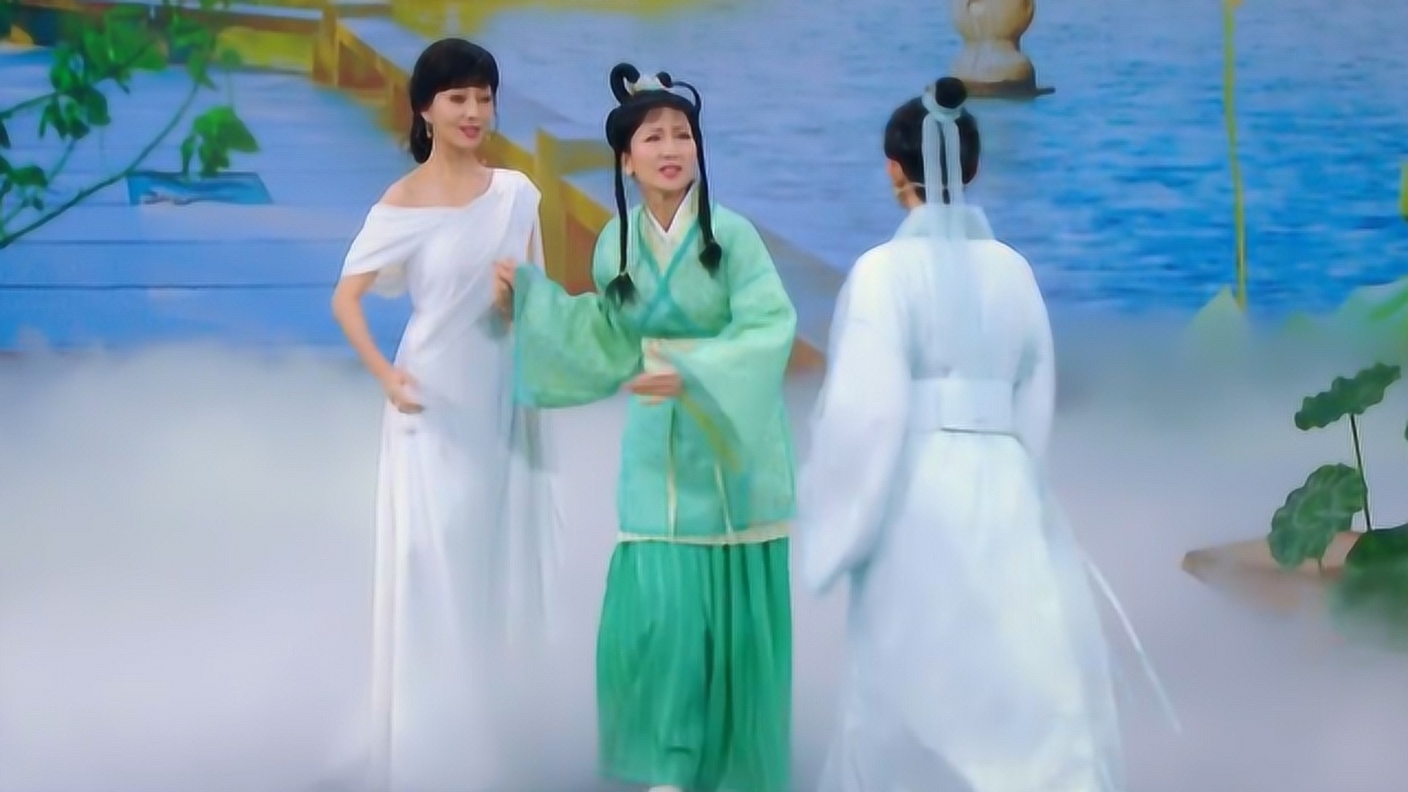 王牌:"小青"陈美琪回忆当年拍摄"施法动作",都是自已编的!