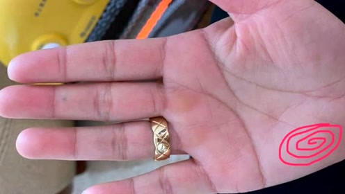 手中有"宝晕纹",堆金积玉,富贵荣华的手相