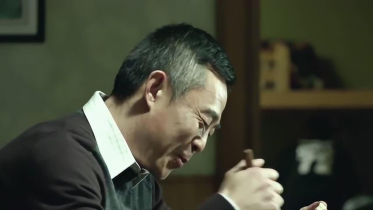 人民的名义:赵德汉吃炸酱面,用演技告诉观众,眼睛也会骗人