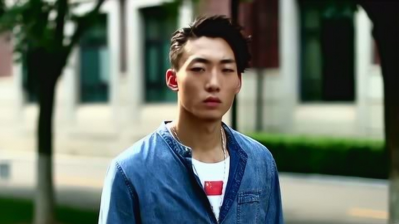 【球员vcr】球员里成绩最好的学霸篮球手白晶,期待在众多篮球高手中脱