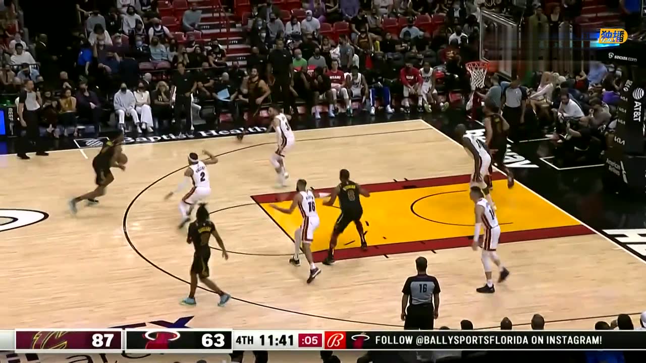 NBA：卢比奥妙传助飞莫布利
