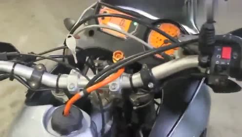 汽车三轮摩托车一汽丰田驾照发动机汽油发动机机车二手车 腾讯视频