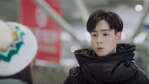 亲爱的,热爱的:吴白想追求艾情,佟年暗中助攻,竟帮他打探情报