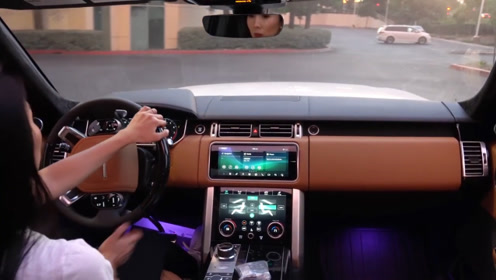 女司机试驾300万路虎揽胜巅峰创世加长版,坐进后排太享受了