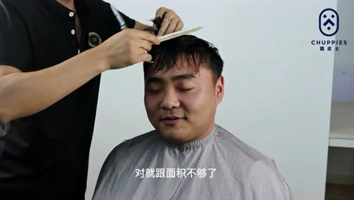 25岁it男秃头多年 戴假发后却直呼失败了 原因让人哭笑不得 腾讯om视频 腾讯网
