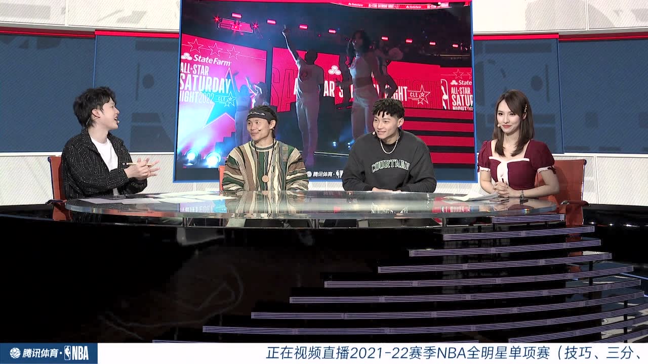 弹幕问库里为什么没来扣篮大赛 吴悠：库里已经在扣篮方面证明了自己