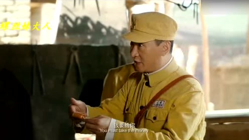 电影《翻身》片段,去新疆还是需要学习维吾尔语