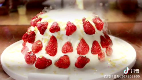 网红干冰冰淇淋,也太好看了吧