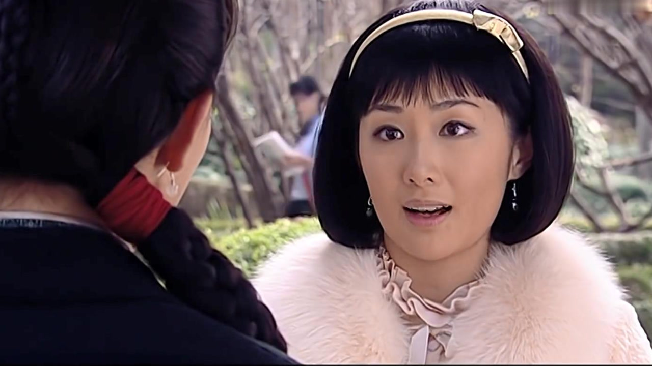 女人的战争:丫鬟到学校找心爱的少爷,结果被情敌坑惨,就此错过