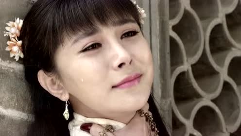 美女刺杀女魔头反而被对方掐断脖子