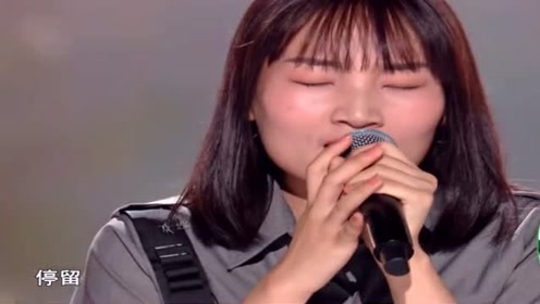程欣演唱《重来》，作为今年第一个上场的学员，迎来开门红四转！