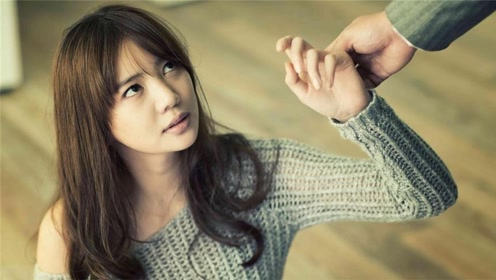 韩国电影 《王道》:帮派小弟对她一见钟情,为其还债成为大哥!