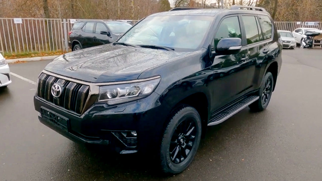 2022款丰田小霸道(2022款丰田小霸道怒放)